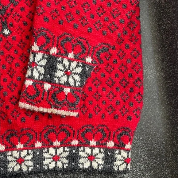 EUC Dale of Norway Haukeli Sweater Red Gray White Wool Size Unisex Small (S) - Picture 9 of 15